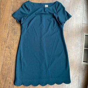 Anne Klein | Forest Green Scallop Hem Sheath